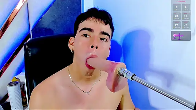 Alejandro_karter18 XXX чат на живо