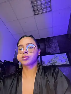 Chat XXX ao vivo de HappyKittyXXX