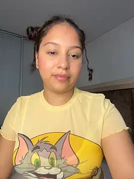 Shara_dreams - Make my pussy tremble with pleasure 💦💦