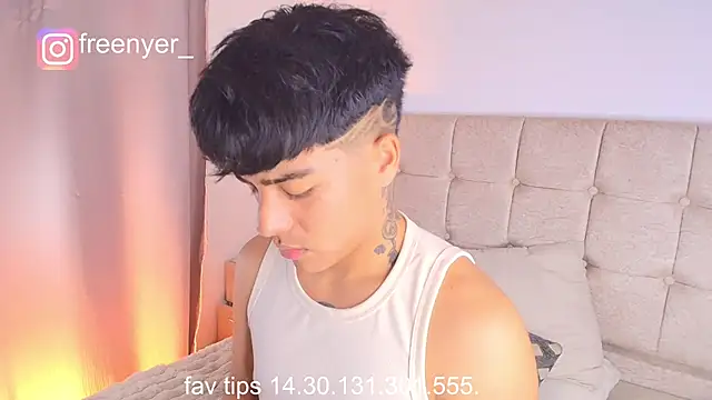 แชท XXX สดของ kiing_azahell