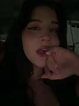 Ivy_Valet XXX чат на живо