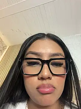 CameronCollins_ - bounce and squeeze boobs