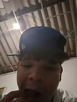 nilon05 Chat XXX live