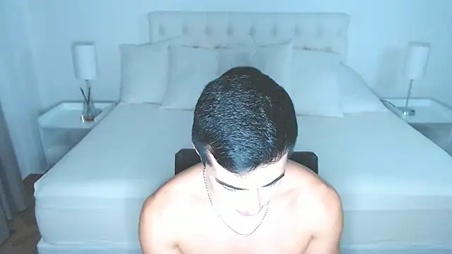 mr_hunterx লাইভ XXX চ্যাট