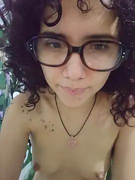 IsabellaStark__ 라이브 XXX 채팅