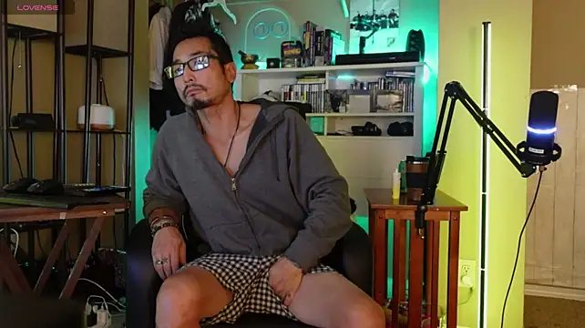 Chatroom XXX en direct de Ghost11_11