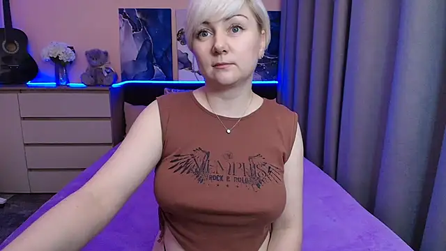 Živý XXX chat BlondPearl
