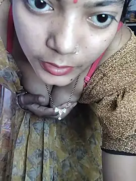 Anarkali143 - Boob show