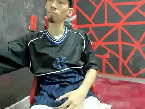 Czat XXX na żywo – CAMILO__21