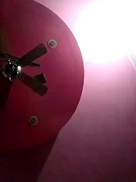 XXX chat uživo modela pajaroamBle