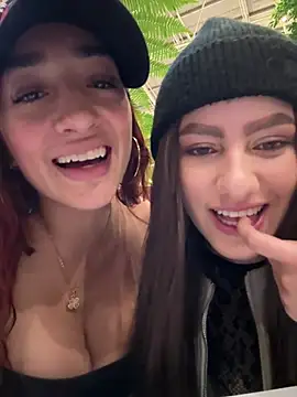 ariiel_ Chat XXX in diretta