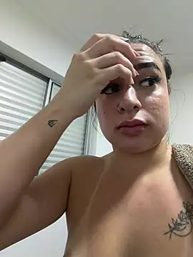 Chat +18 de isafigueroa ao vivo