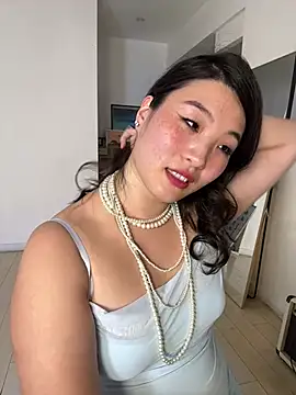 Tavie1744 - show boobs (no nipples 2min