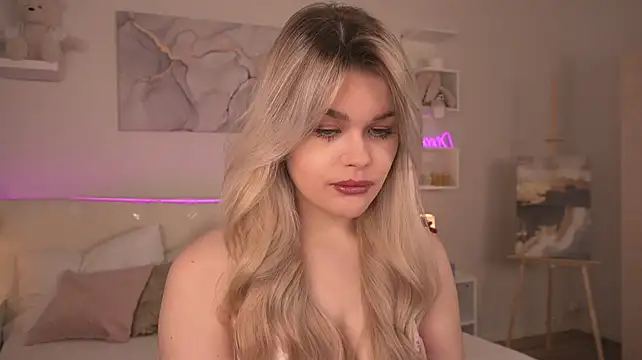 Milky_Wayy_ - suck finger