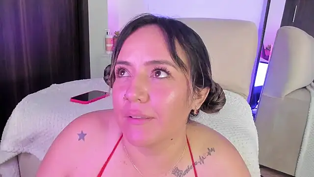 Miaapril - PUT OIL ON MY FEET