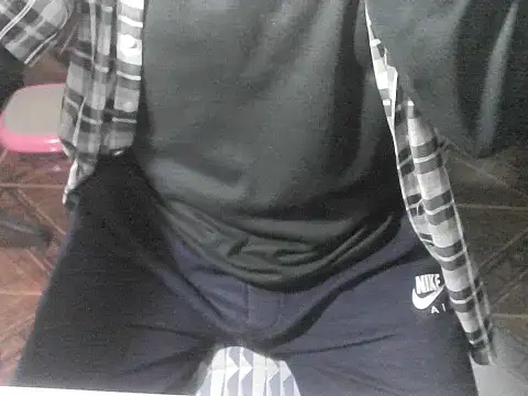 XXX chat uživo modela OreCam