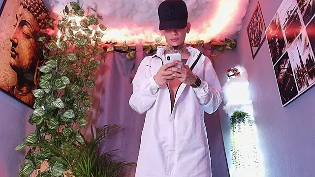 TheBatMansion Obrolan Langsung XXX