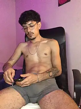 oreuk_dv's Live XXX Chat