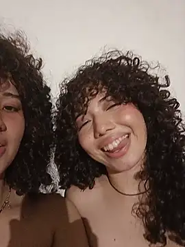 แชท XXX สดของ Cutecurly