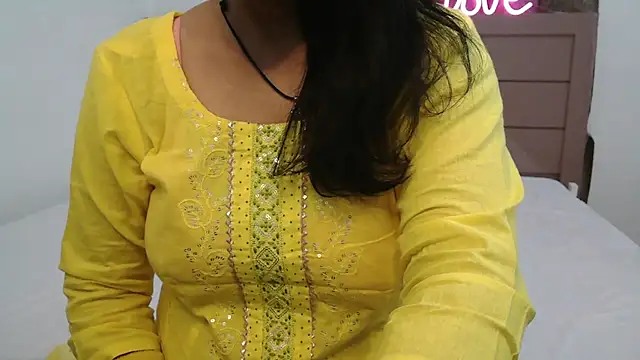 NehaNights Live XXX-chat