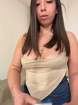 Lina_soler69 - 😍🔥 SHOW PUSSY IN DOGY AND SPAKING 🔥😍