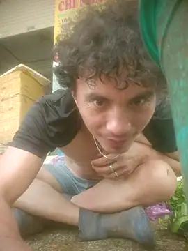 traiwe06 লাইভ XXX চ্যাট