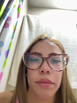 Онлайн чат XXX Abbiejohnson