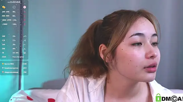 Noiry_Vuvez Chat XXX in diretta