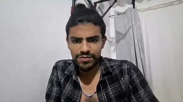 Chat XXX en directo de JBond007BBC