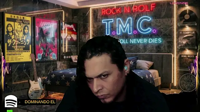 chino_roz Webcam-Show