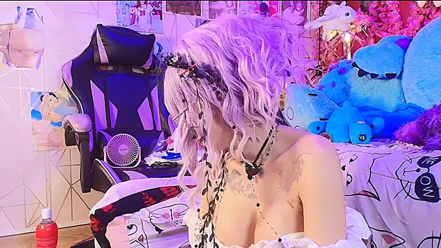 Alicebenett - multisquirt