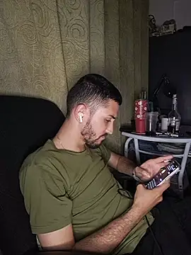 XXX chat uživo modela Yris-04