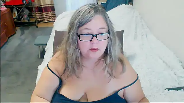 XXX chat uživo modela sex2