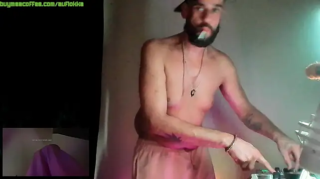 Guyst049 Live XXX-Chat