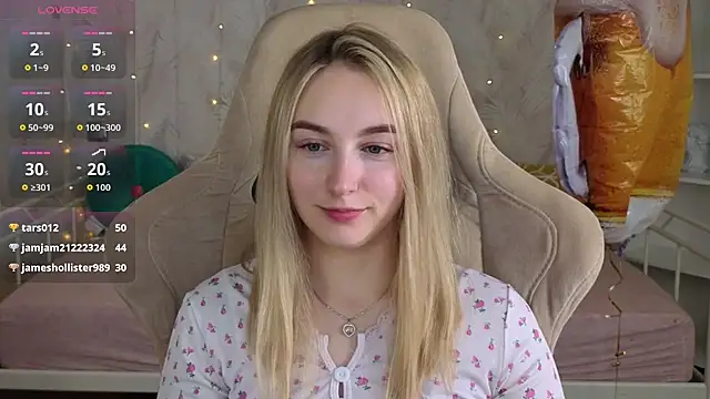 Shy_Polly: απευθείας συνομιλία ΧΧΧ