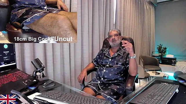 OnlineBossUK: απευθείας συνομιλία ΧΧΧ
