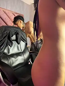 ian_mathias_ 라이브 XXX 채팅