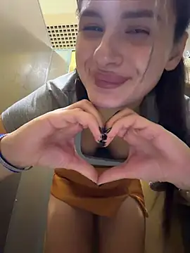 MiraReachn Live XXX chat