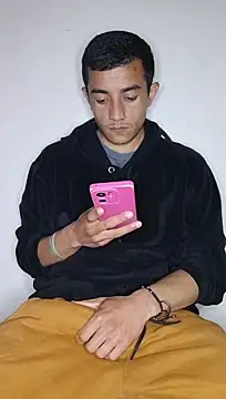 Chat XXX en directo de Thick_Cock