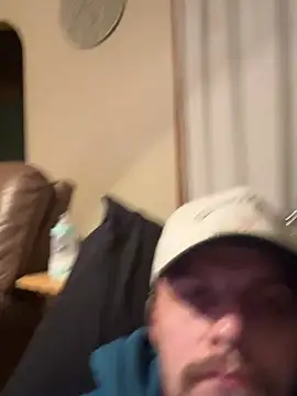 yOuNgNhUnG2199's Live XXX Chat