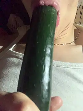 دردشة MiroKari2 الجنسية المباشرة