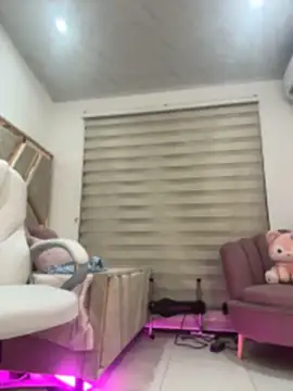 Sara__blonde