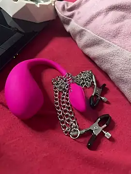 צ'אט XXX בשידור חי של XxOGxXfabi