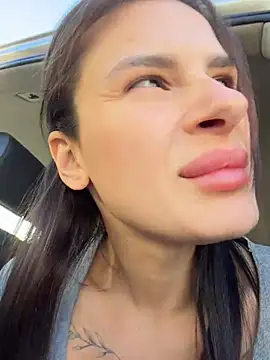 Chat XXX ao vivo de MiraReach