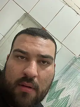 Bladdery live XXX chat