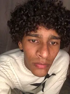 צ'אט XXX בשידור חי של Evans_Femb