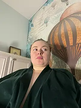 DeniMilkyyyyy - CUM SQUIRT!!