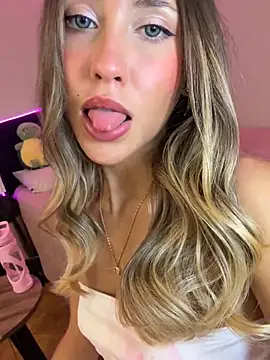 Fanyabbey - Show ass+ slap x3