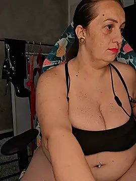 عرض كام AvaSquirtMilf