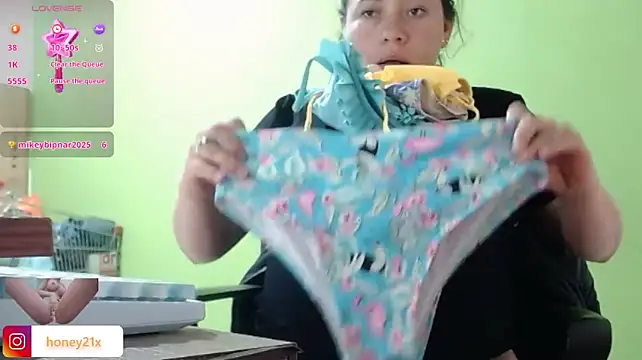 hoonney Adlı Modelin Canlı XXX Sohbeti